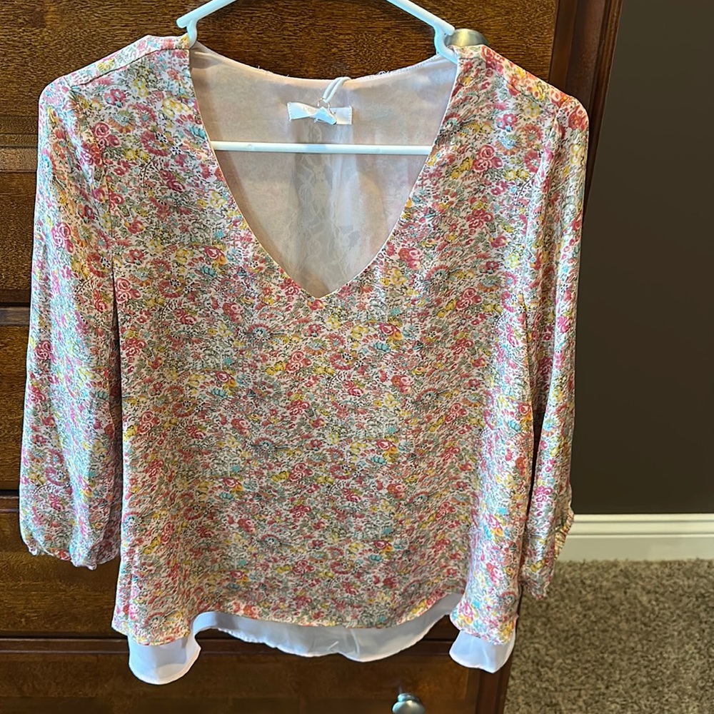 Women’s blouse